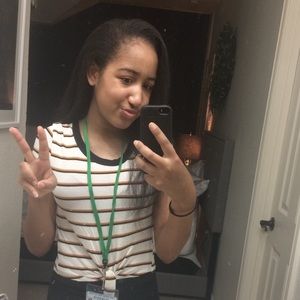 Meet your Posher, Jade